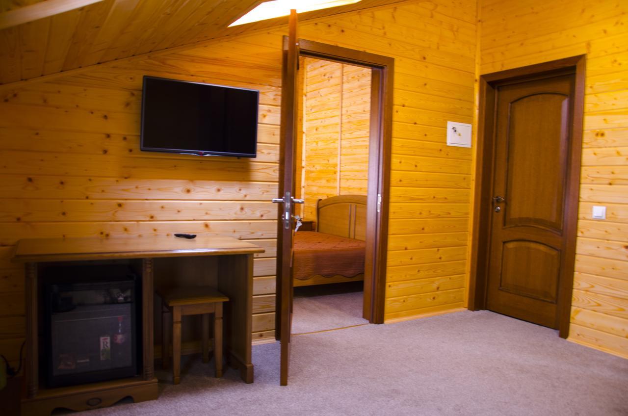 Arnika Hotel Bukovel Extérieur photo