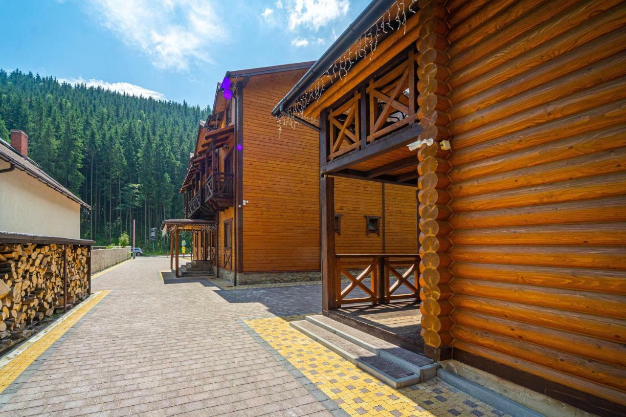 Arnika Hotel Bukovel Extérieur photo