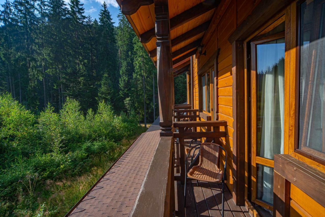 Arnika Hotel Bukovel Extérieur photo